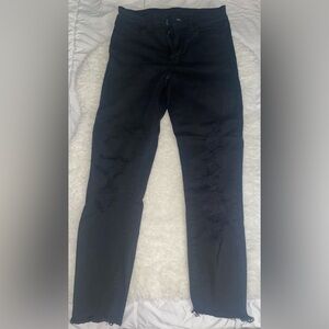 American Eagle - Women’s Black Distressed Jeans Size 2 [Good Condition]